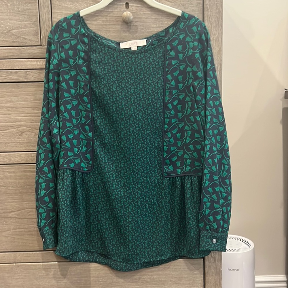 Loft size XS blouse